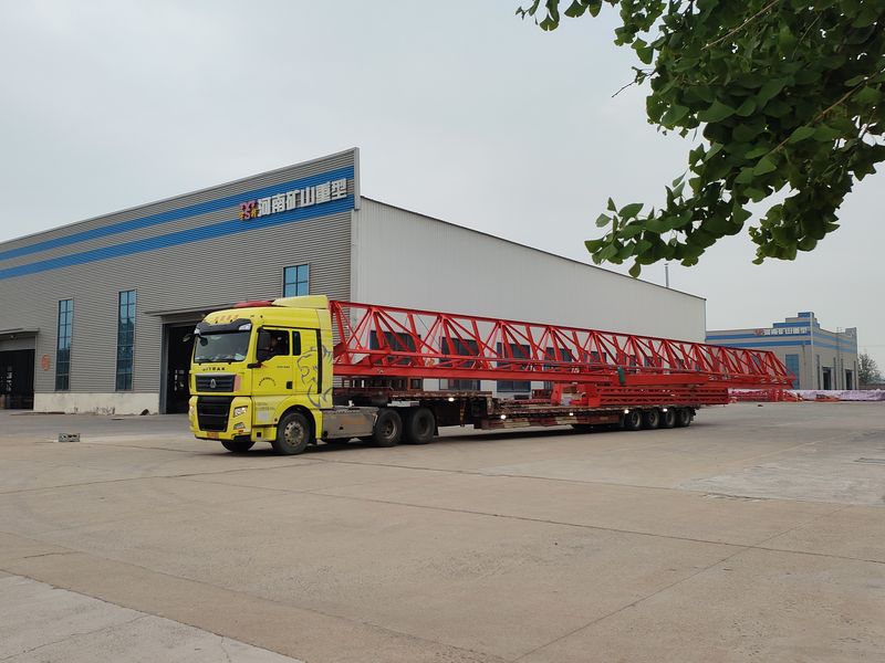 電動(dòng)葫蘆門(mén)式起重機(jī)  MH10t—26m 單懸6米 制作完成，發(fā)往湖北省黃岡市交付客戶使用。